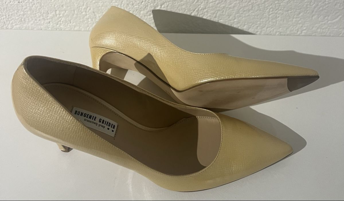 Damenschuhe: Escarpins à talons hauts, taille 39 – Gebraucht aus St-Pierre-Clages von ste_xk6p 5
