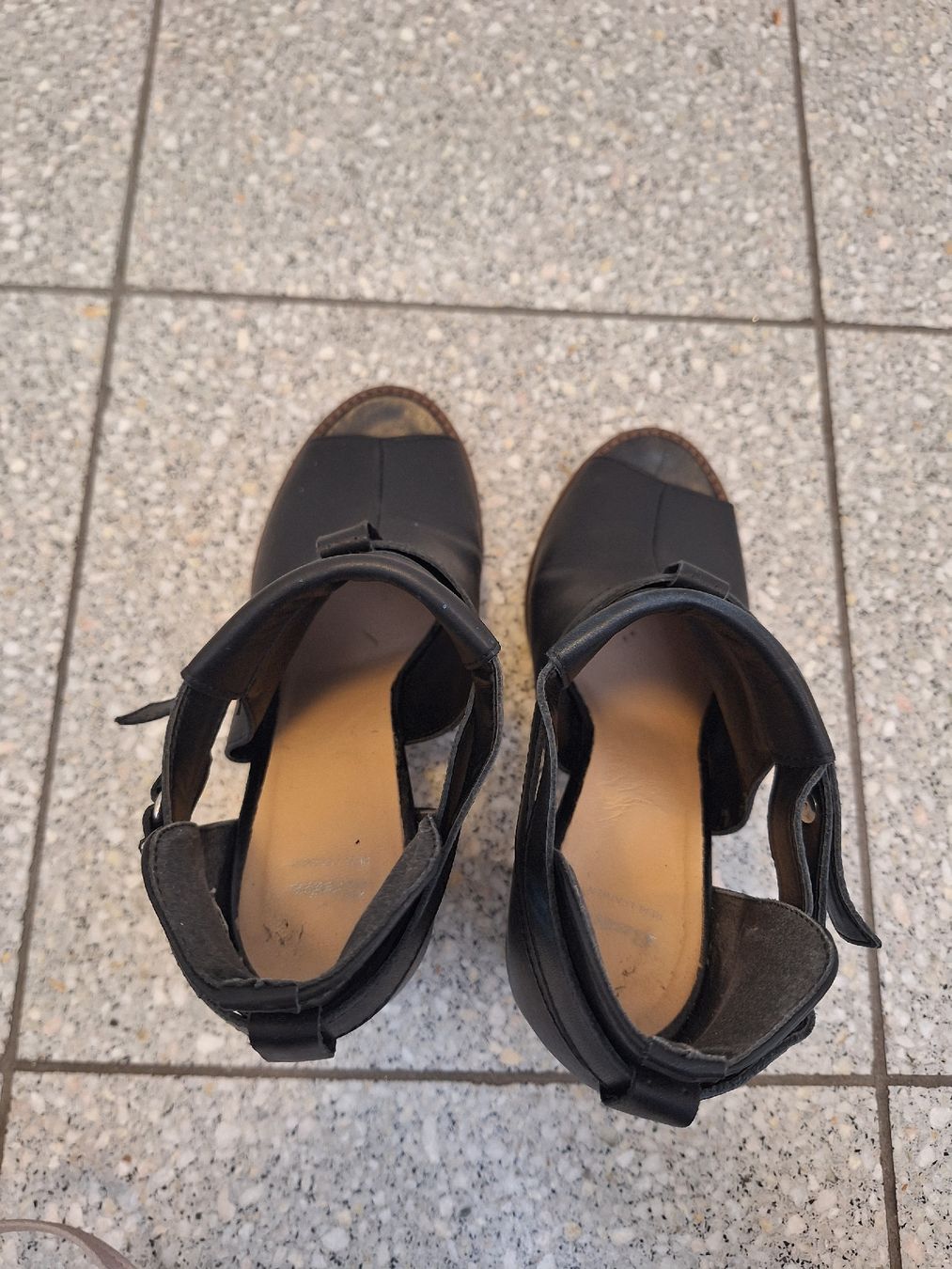 Damenschuhe: Bata Leder Sandale 37 – Gebraucht aus Brugg AG von ahauserd 3