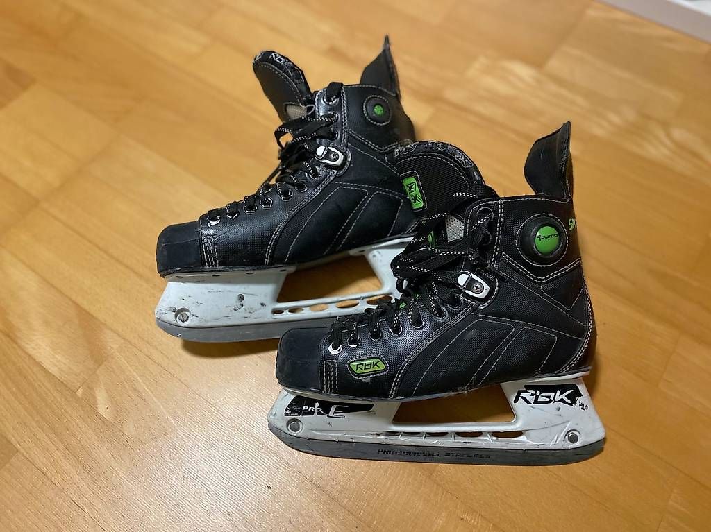 Reebok Pattini da ghiaccio: Schlittschuhe Reebok RBK 5K Pump – Usato da Illnau venduto da S_haesli