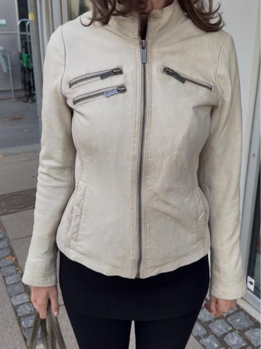 Vestes: Lederjacke Beige Weiss Silber  – D'occasion à Basel par Lara0104