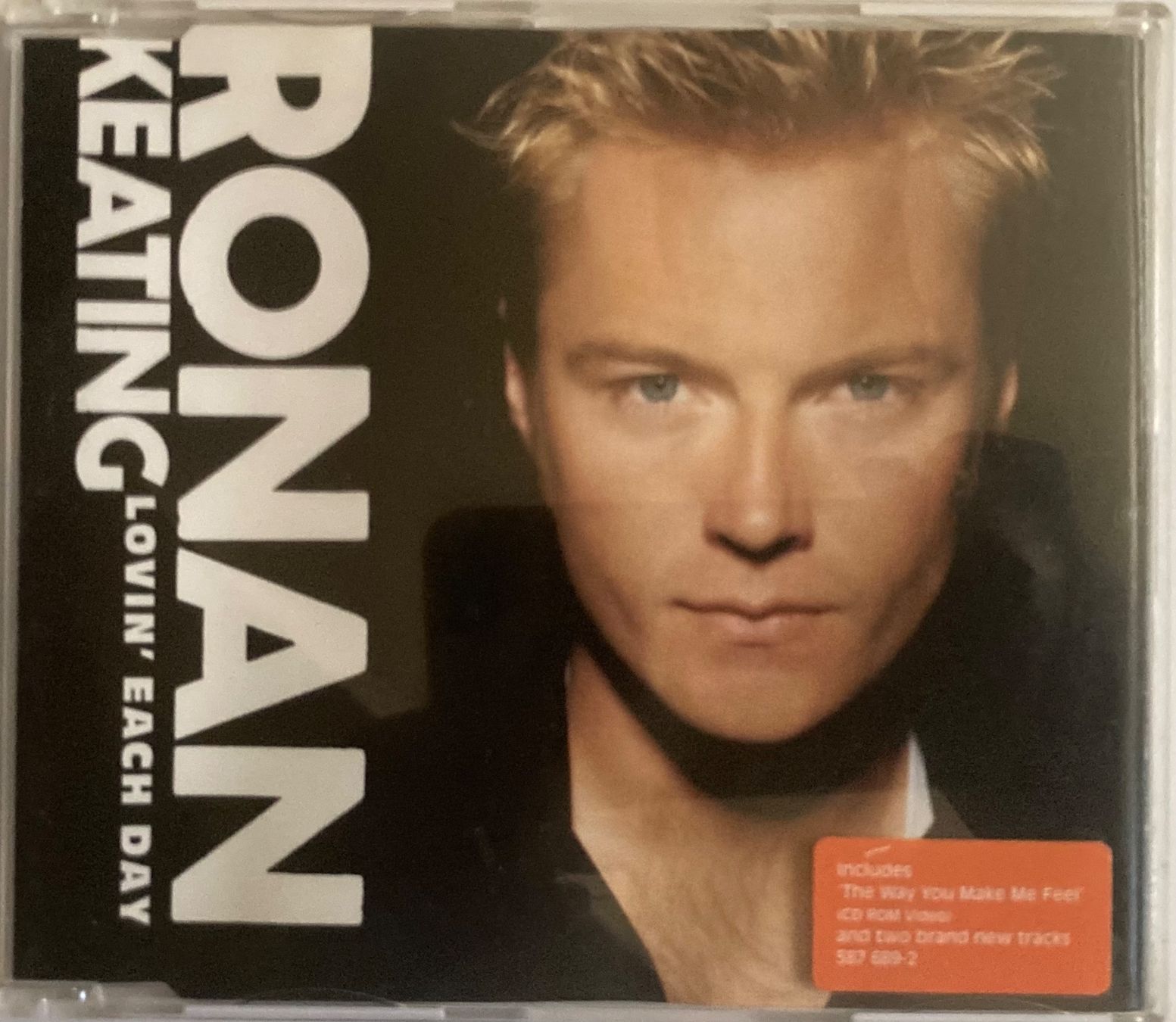 CDs: RONAN KEATING - LOVIN' EACH DAY – D'occasion à Poliez-Pittet par Newtown-Records
