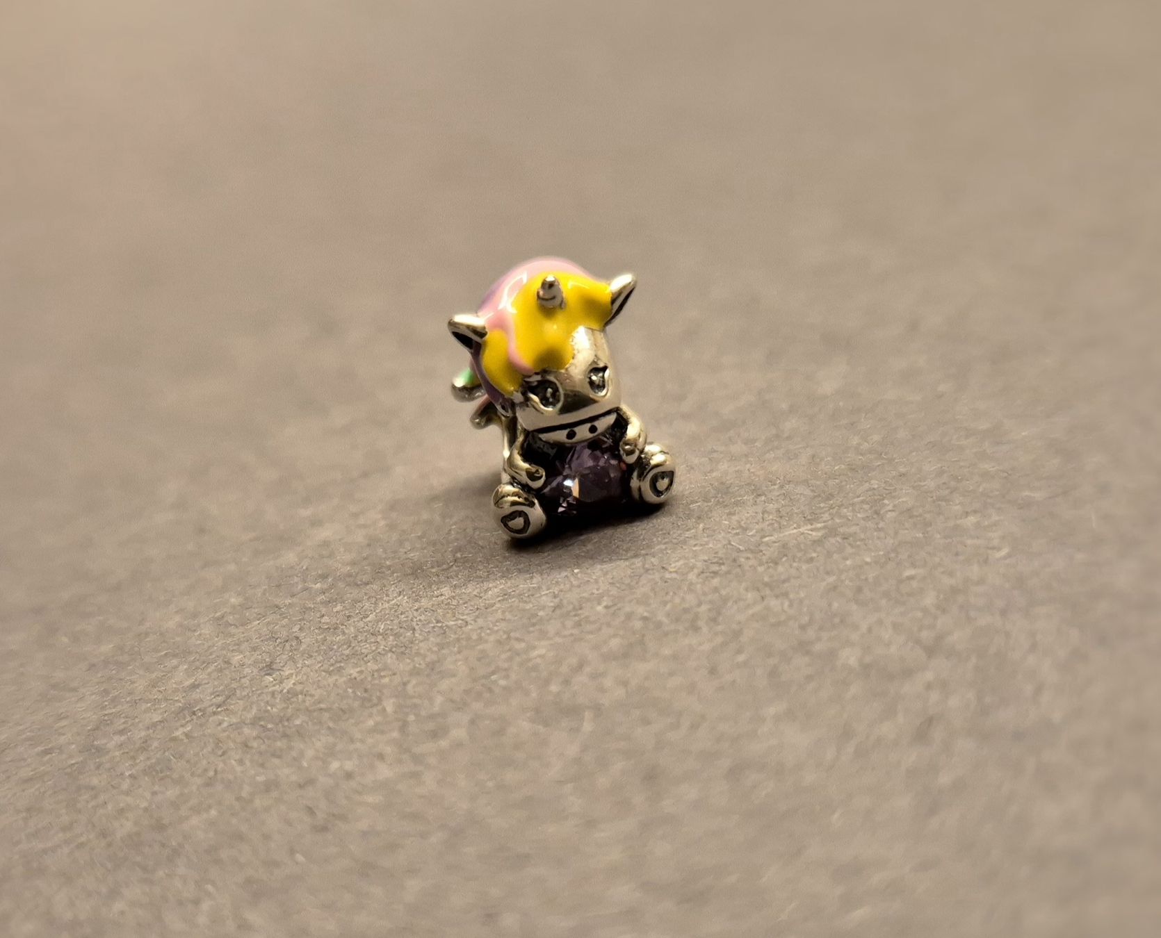 Ciondoli: Silber Charm Einhorn mit Herz +Garantie – Nuovo (secondo la descrizione) da Rotkreuz venduto da Carbone_Bijou-Shop 6