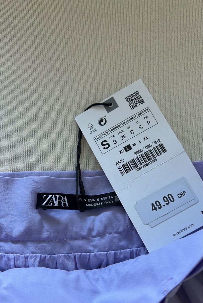 Zara Gonne: Minirock, Gr. S (neu) – Nuovo e nell'imballaggio originale da Zürich venduto da ann_smj8 1