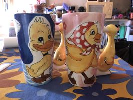 2 tazze grandi con papero