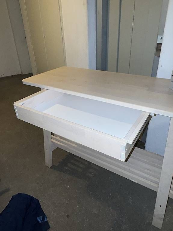 Schreibtische: Schreibtisch – Gebraucht aus Würenlos von fyn_vx6v 3