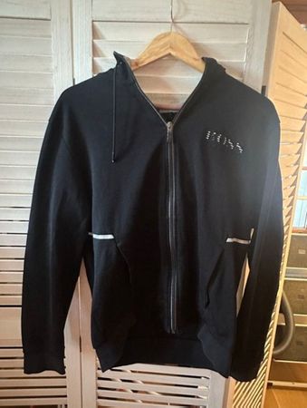BOSS Herrenjacke – Schwarz, sportlich & funktional“