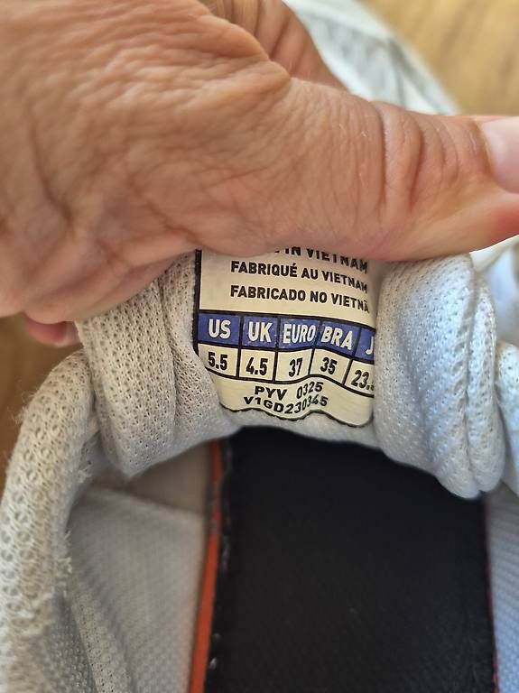 Scarpe per ragazzi: Hallenschuhe Kinder Gr. 37 – Usato da Thun venduto da Lexu4444 2