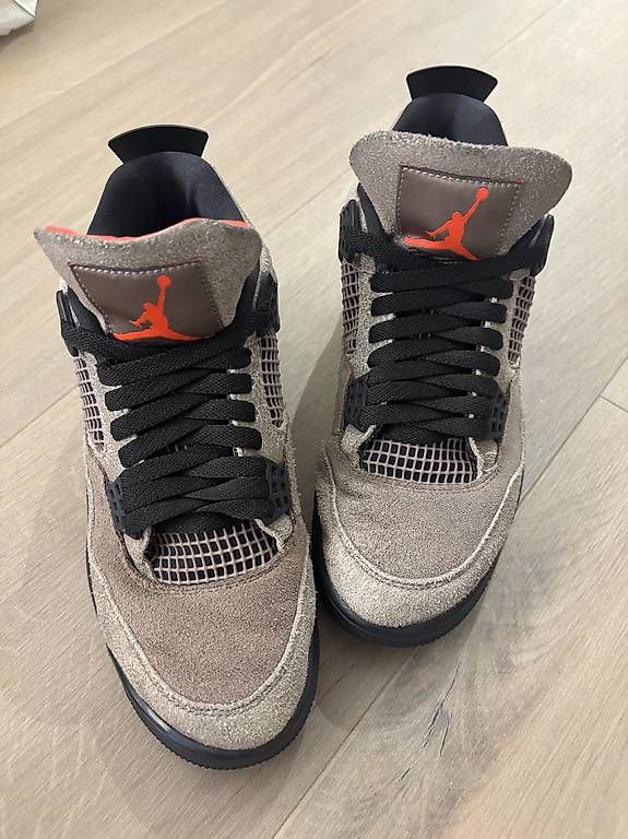 Scarpe da uomo: Jordan 4 Taupe haze – Usato da Winterthur venduto da rom_n2yz