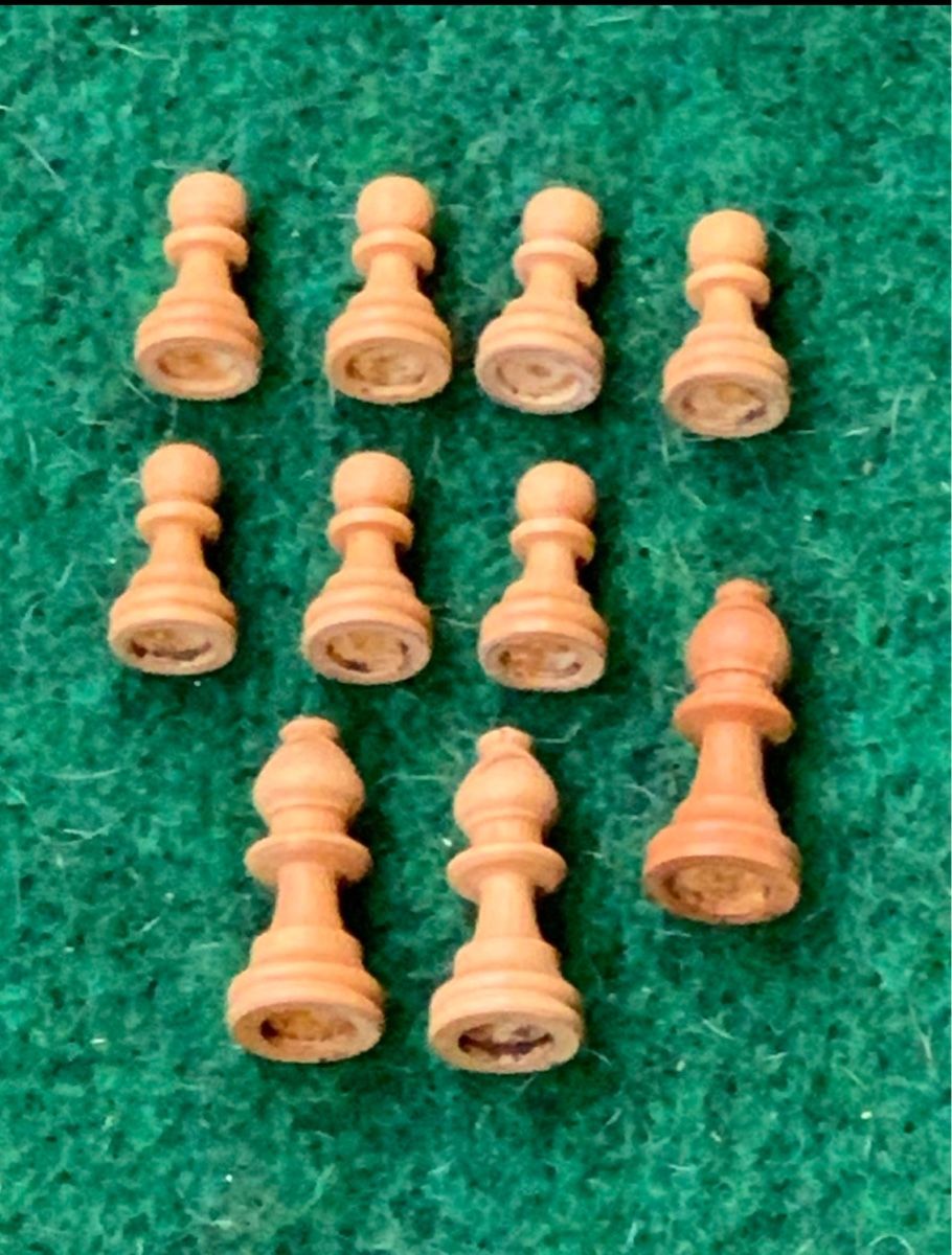 Giochi: „SCHACH“ - Figuren  – Usato da Wangen b. Olten venduto da Finolino28 4