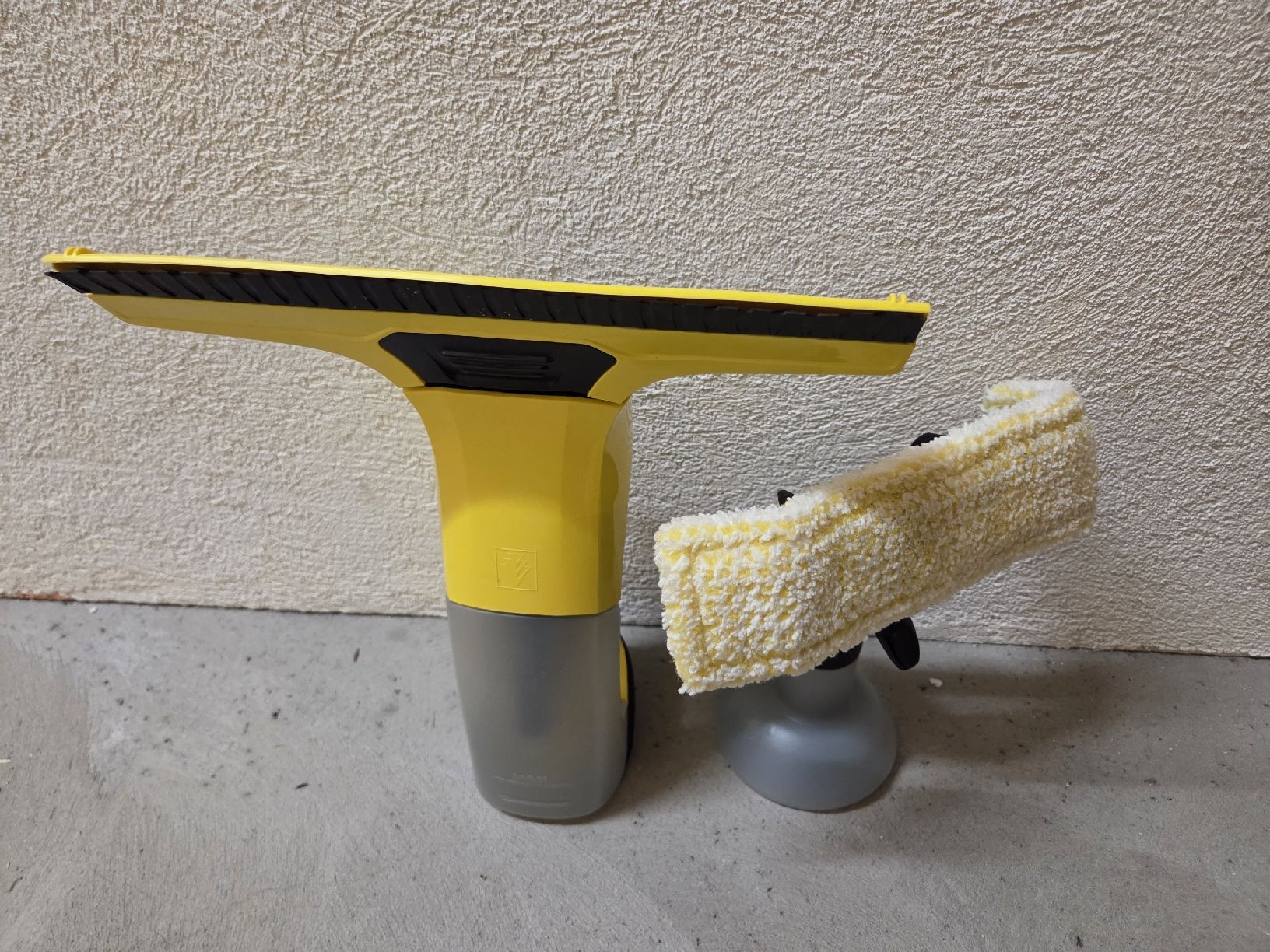 Kärcher Altro per la casa: Kärcher Window Cleaner – Usato da Basel venduto da and_ym2d
