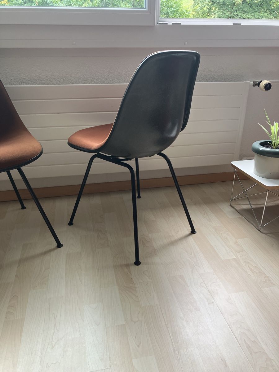 Vitra Sedie: Vitra Fiberglas DSX Stühle Eames – Usato da Kriens venduto da jos_llv9 1
