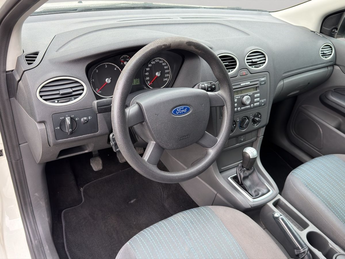 Ford Automobili: FORD Focus 1.6 TDCi Trend – Usato da Brunnen venduto da ese_w9t2 6