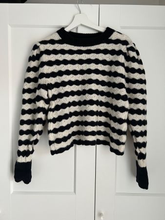 & Other Stories  Soft Sweater with 15% Wool & Alpaca 2%