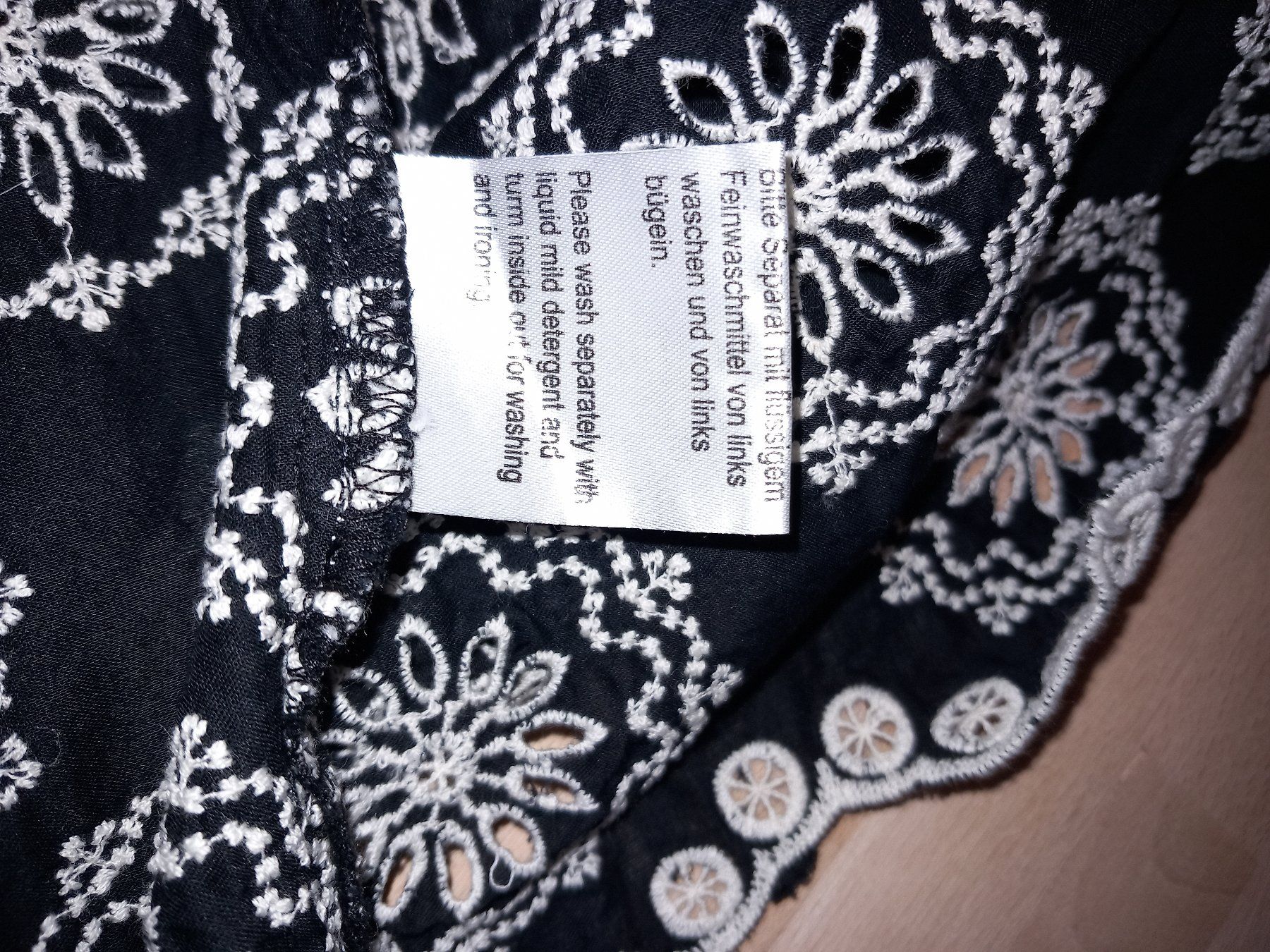 Kleider: wunderschönes Kleid von angoor – Gebraucht aus Maschwanden von summernight7 7