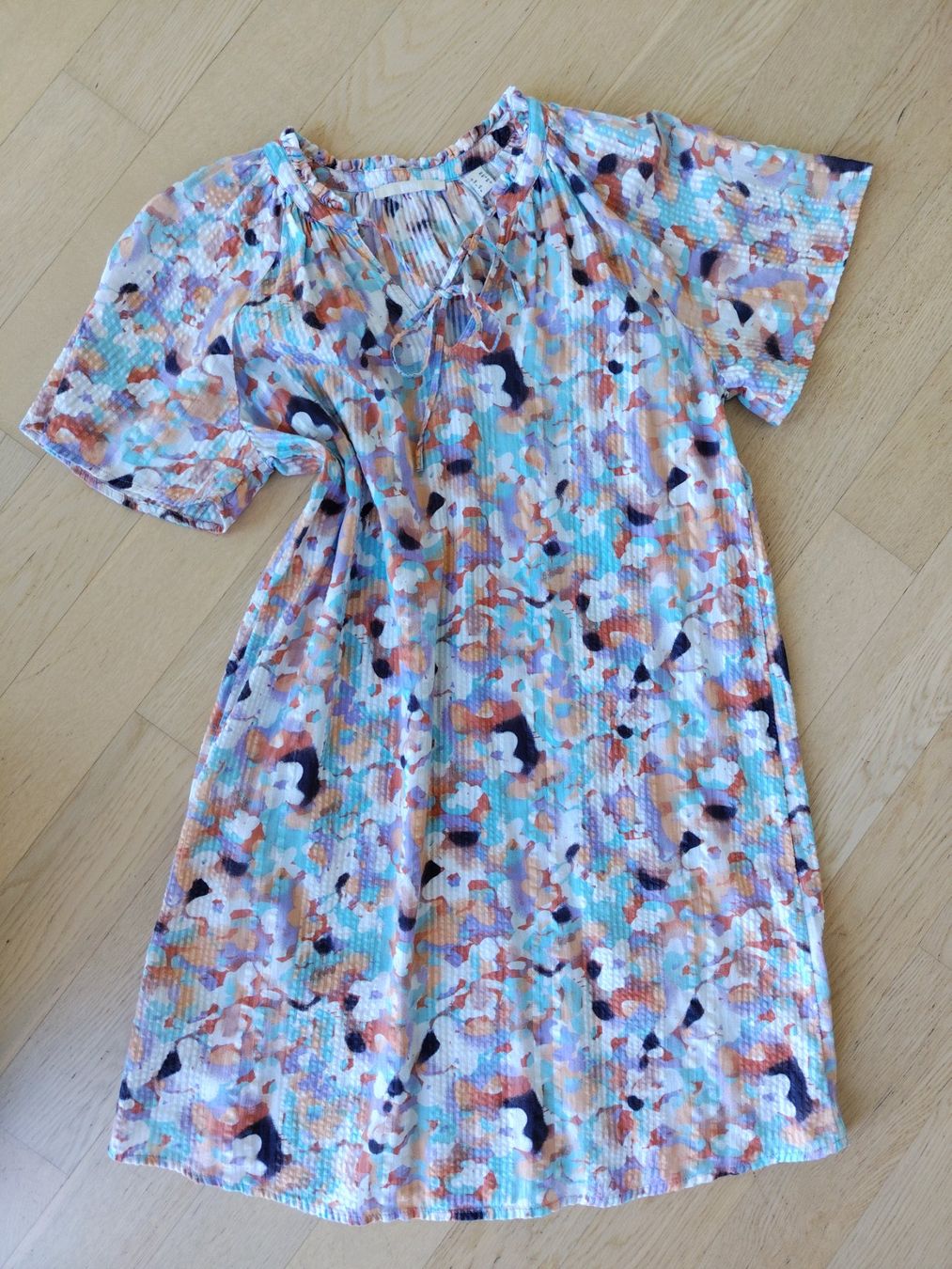 Esprit Vestiti: ESPRIT Sommer Kleid Bunt Taille XS – Usato da Buchrain venduto da QueenyHE51