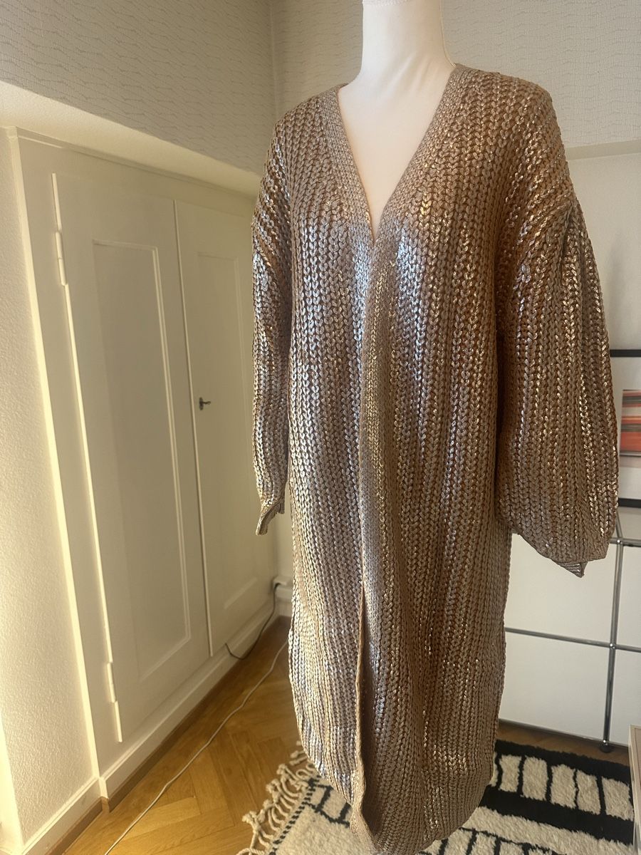 Giacche: Strickjacke beige mit silber – Nuovo (secondo la descrizione) da Zürich venduto da Mona-L 1