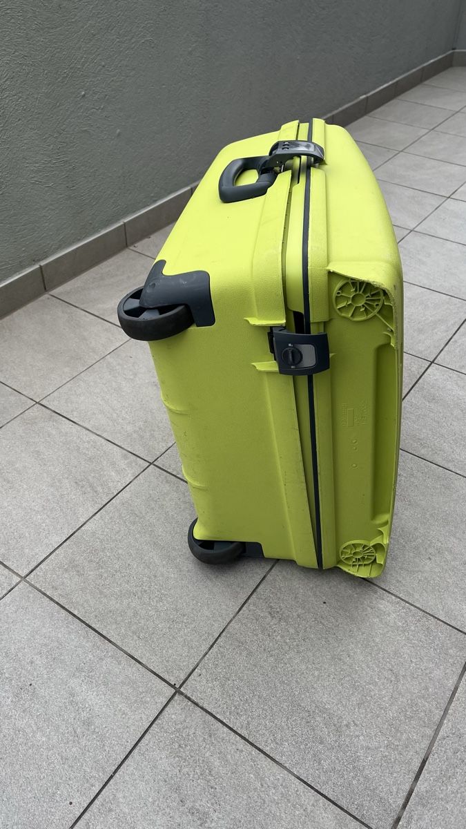 Samsonite Valigie: Samsonite Reisekoffer Hartschale mittelgross – Usato da Emmenbrücke venduto da Hamster-Traum 2