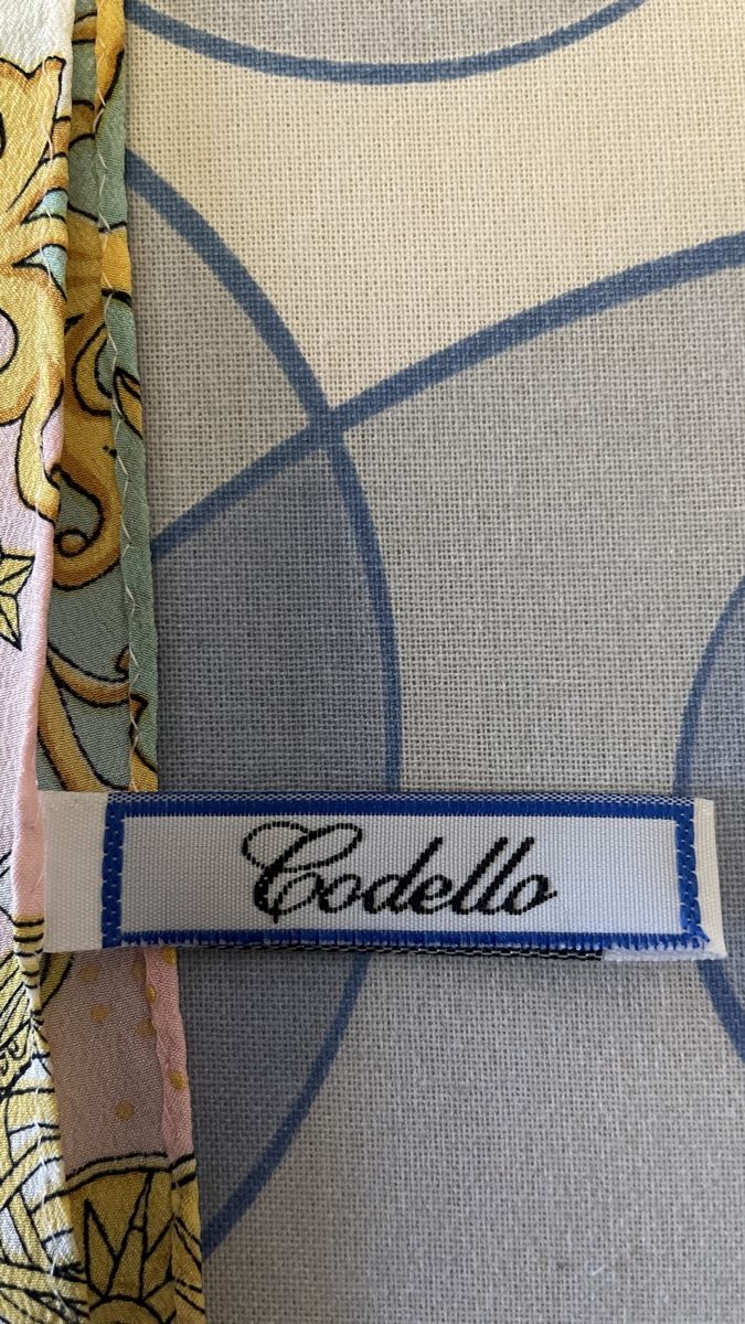 Codello Foulard & Sciarpe: Codello Seiden-Schal, neuwertig, Pastellfarben! – Nuovo (secondo la descrizione) da Steinmaur venduto da Tapsy 3