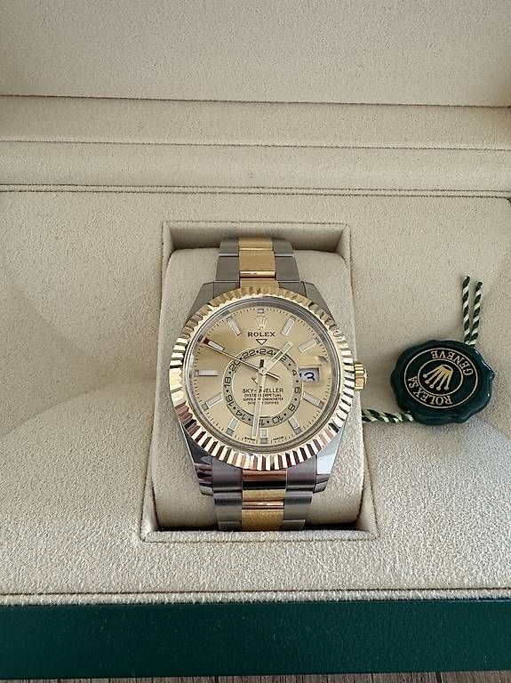 Uhren: Rolex Sky-Dweller, Stahl/Gold, Full Set! – Gebraucht aus Reiden von alb_8cfm
