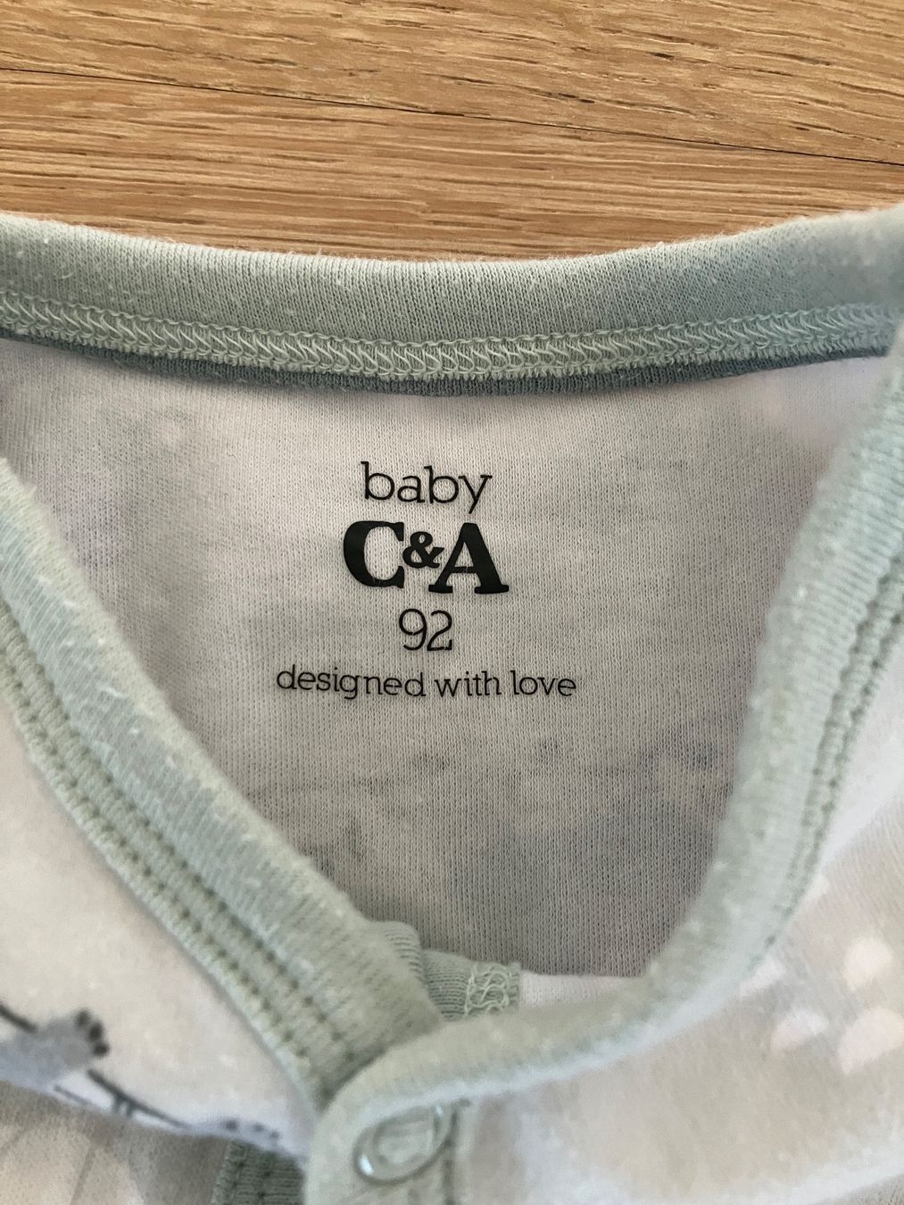 C&A Pigiama & Simili: 2x Pyjama mit Füssen Gr. 92 von C&A – Usato da Zürich venduto da tscherel 2