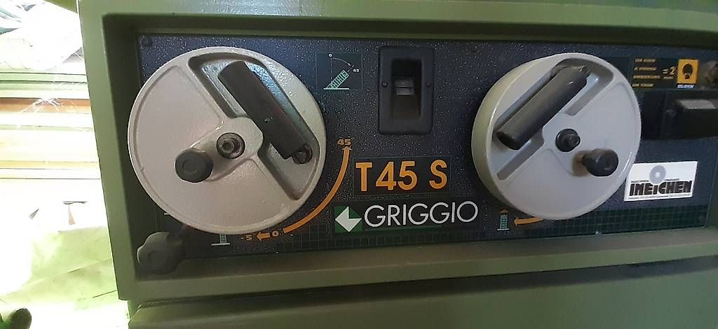 Tutte le macchine: Schwenkspindelfräse Griggio T 45 S – Usato da Sulz venduto da Yaemel