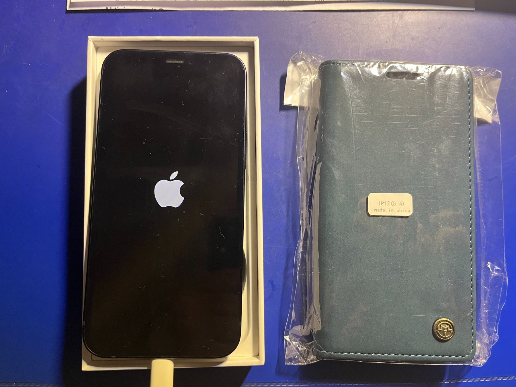 Apple Handys / Smartphones: I-phone 12 Mini mit Etuis – Gebraucht aus Dintikon von Redgar58 3