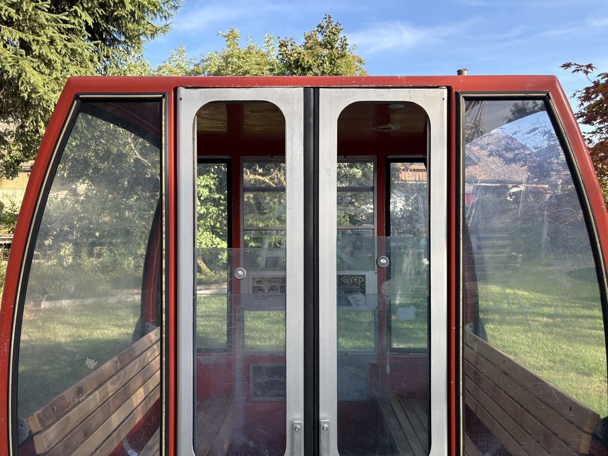 Gartenhäuser & Gewächshäuser: Retro Gondeli Rot 4 Plätze – Gebraucht aus Einsiedeln von wbkuri 5