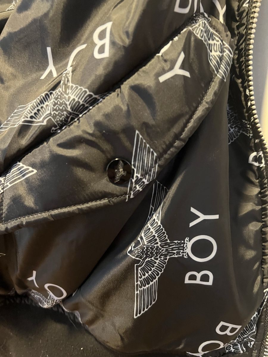 Giacche: Boy London Bomberjacke mit Adler. Grösse M – Usato da Sevelen venduto da Ritiplampi 7