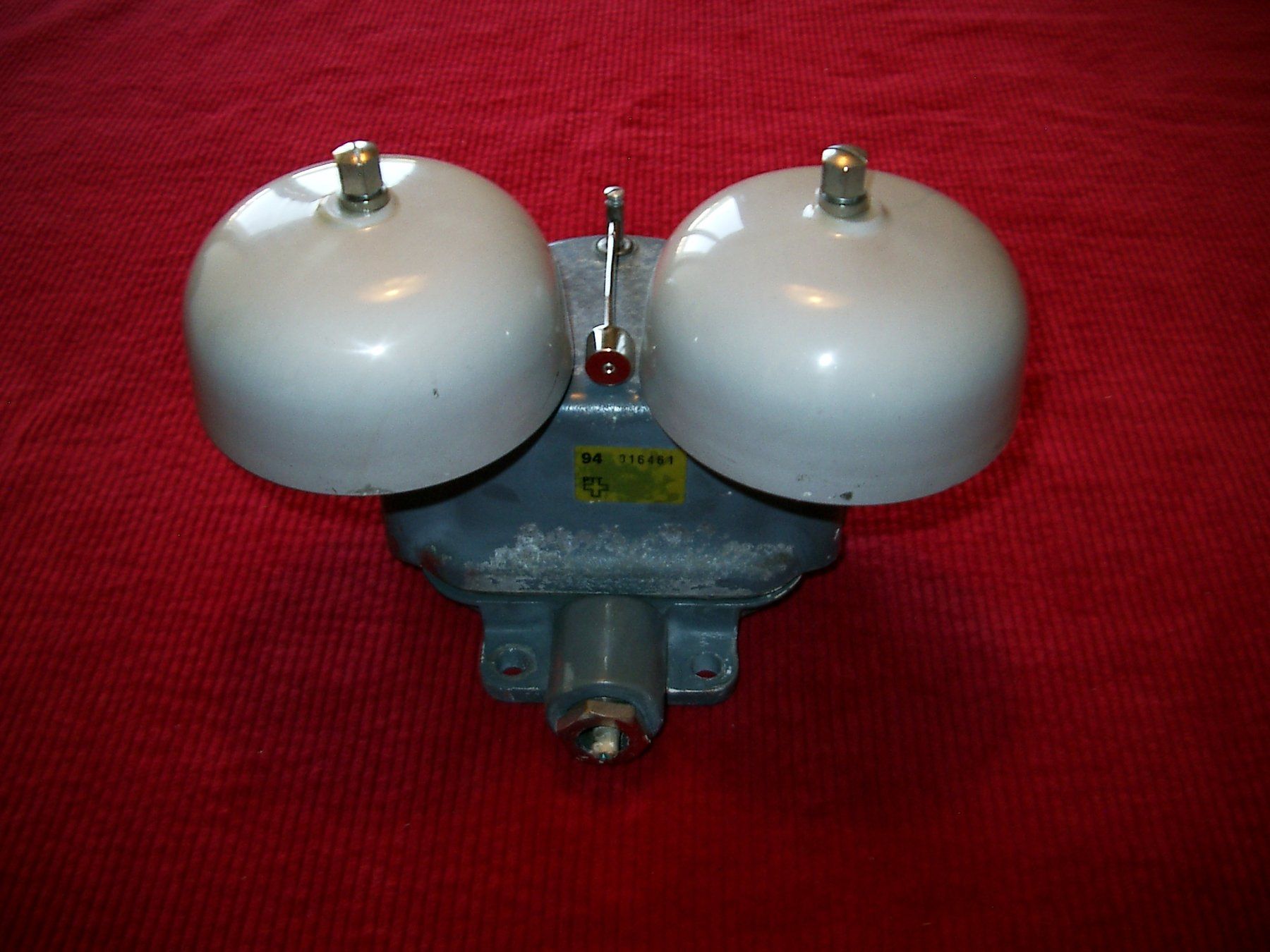 Campanacci mucche: Elektrische Doppelschlag Telefon- oder Türglocke, Vintage – Usato da Laupen ZH venduto da tonisculati 1