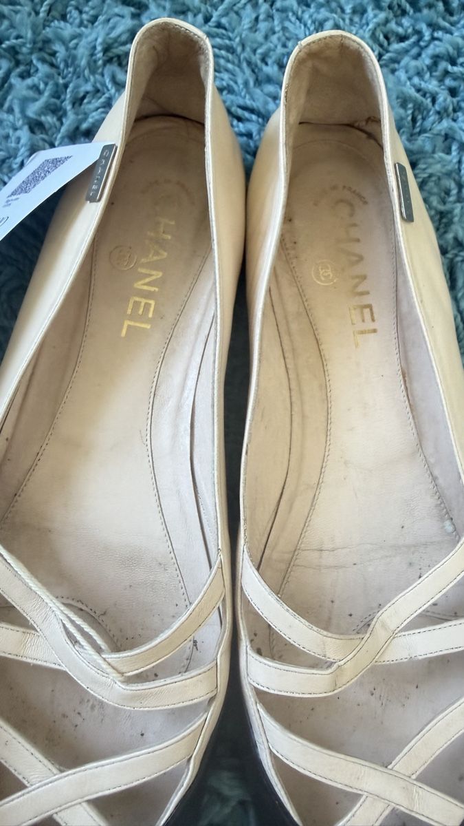 Chanel Scarpe da donna: Chanel shoes size 40 – Usato da Kloten venduto da liu_65tx 2