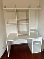 Schreibtisch inkl. Gestellaufbau