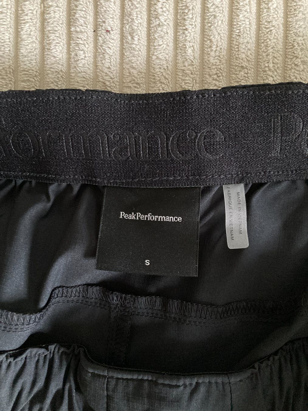 Peak Performance Pantaloni: NEU/NEUF Cargo hiking pants Peak Performance S – Nuovo (secondo la descrizione) da Delémont venduto da Nico2800 5