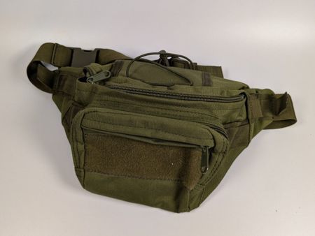 Olivgrüne Bauchtasche