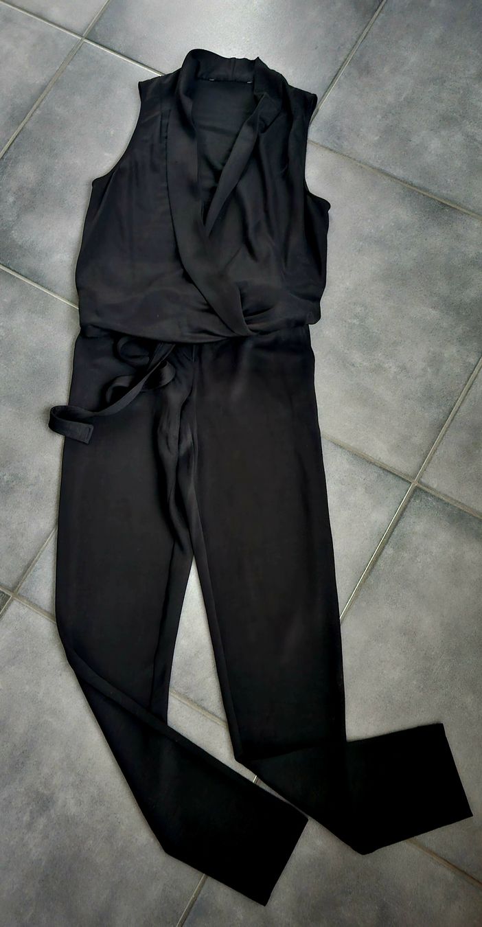Tute: Hochwertiger Jumpsuit – Usato da Dübendorf venduto da mutti66