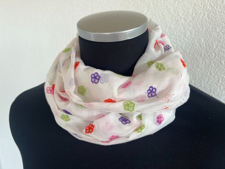 Colora Schal, Weiss mit Blümchen, 23% Seide, NEU