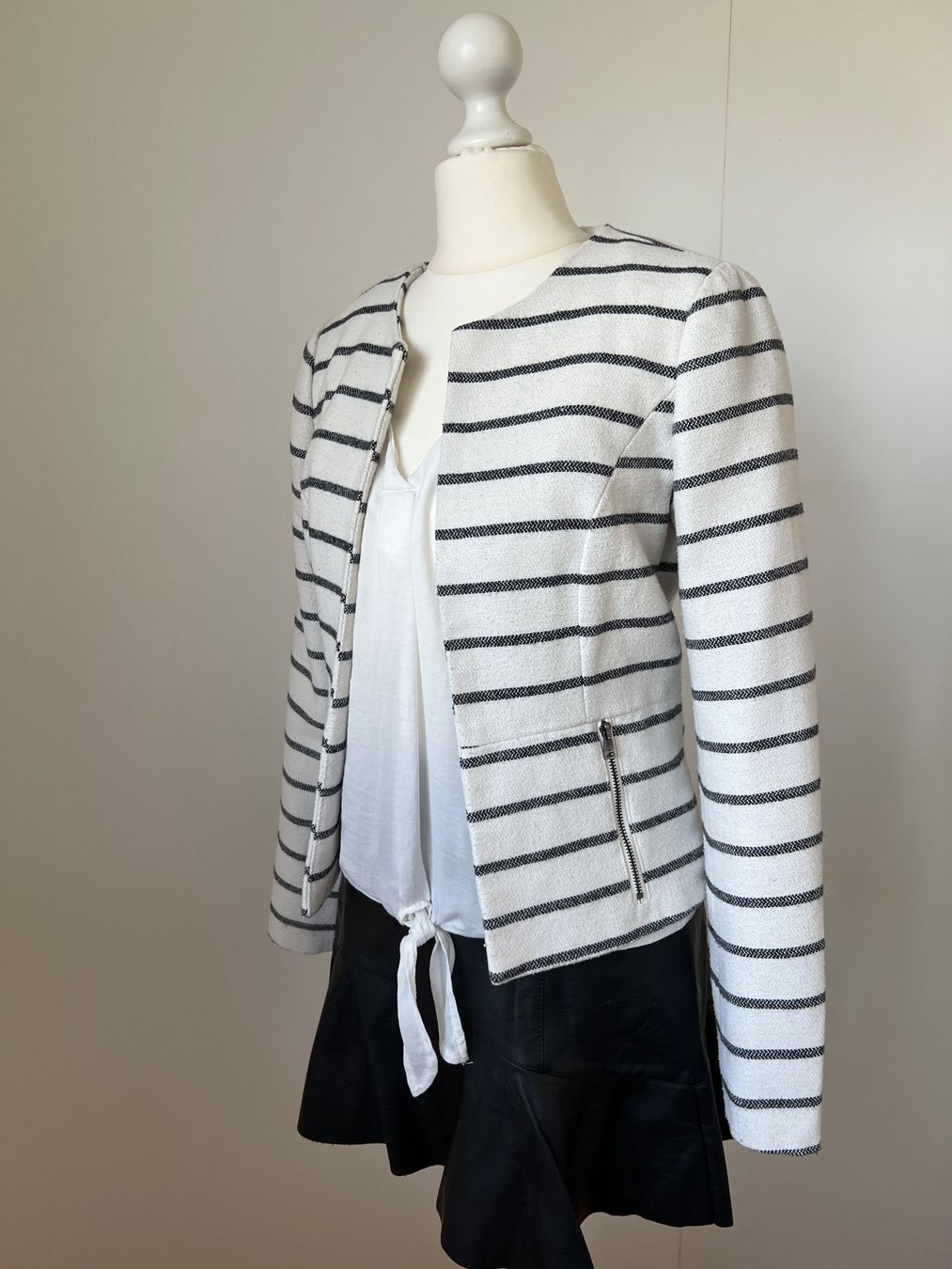 Only Giacche: Only - Blazer gestreift - 34 – Usato da Büetigen venduto da Jabo 2