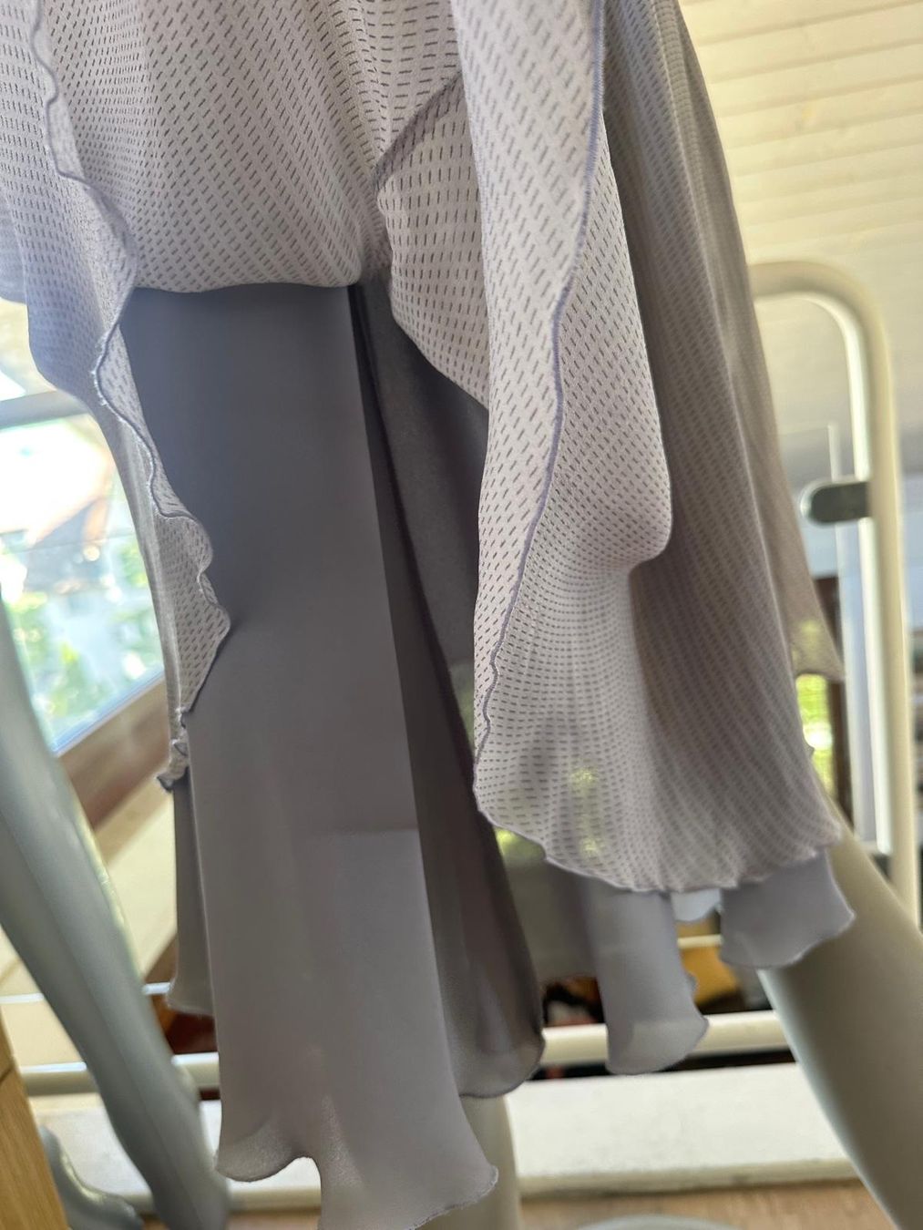 Armani Vestiti: Seidenkleid von ARMANI – Usato da Neuhausen venduto da Lechasseur 1