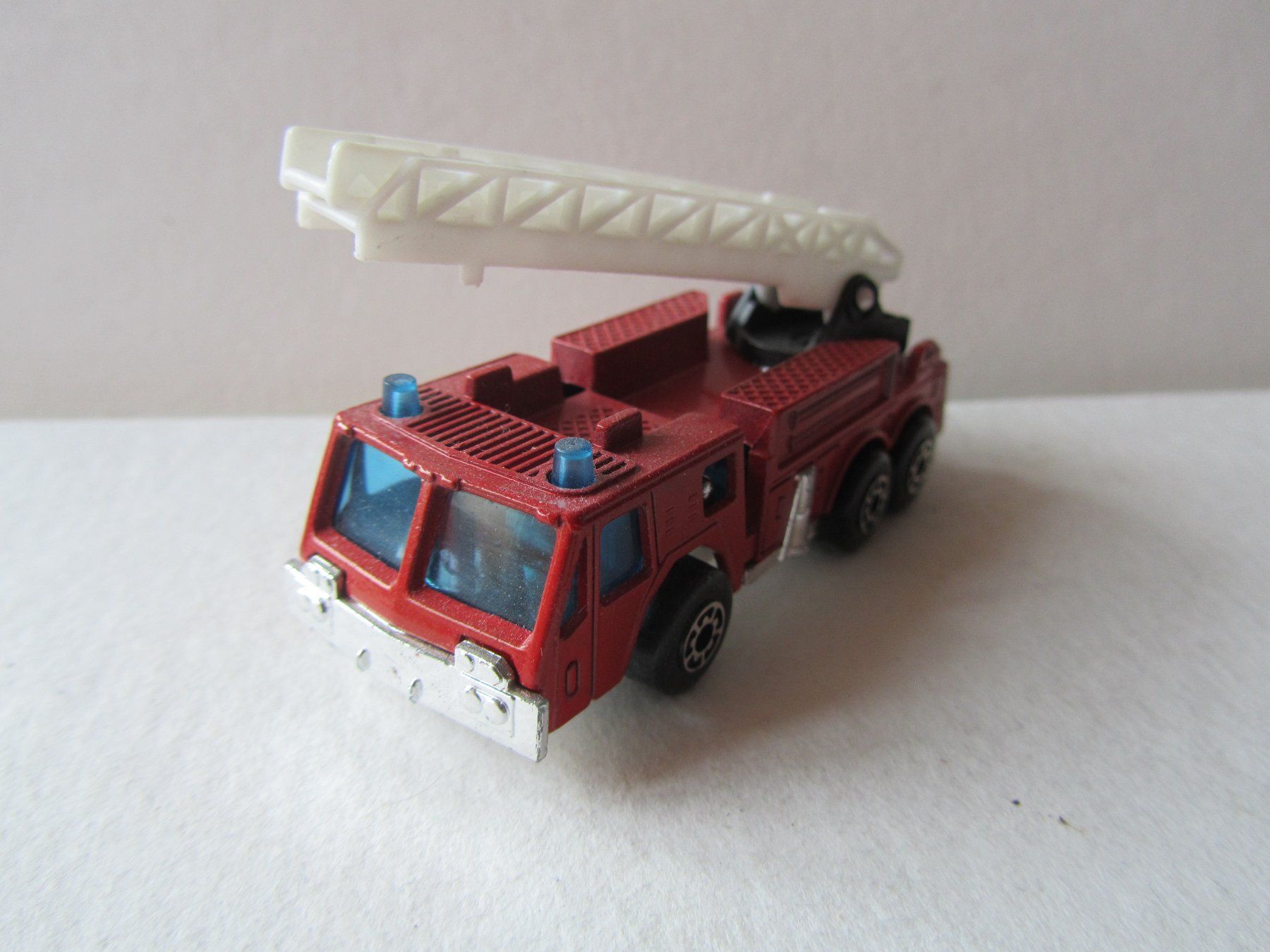 Matchbox Voitures modèles: Fire Engine, Matchbox Macau, unbespielt – D'occasion à Weiningen ZH par dietsch57 1