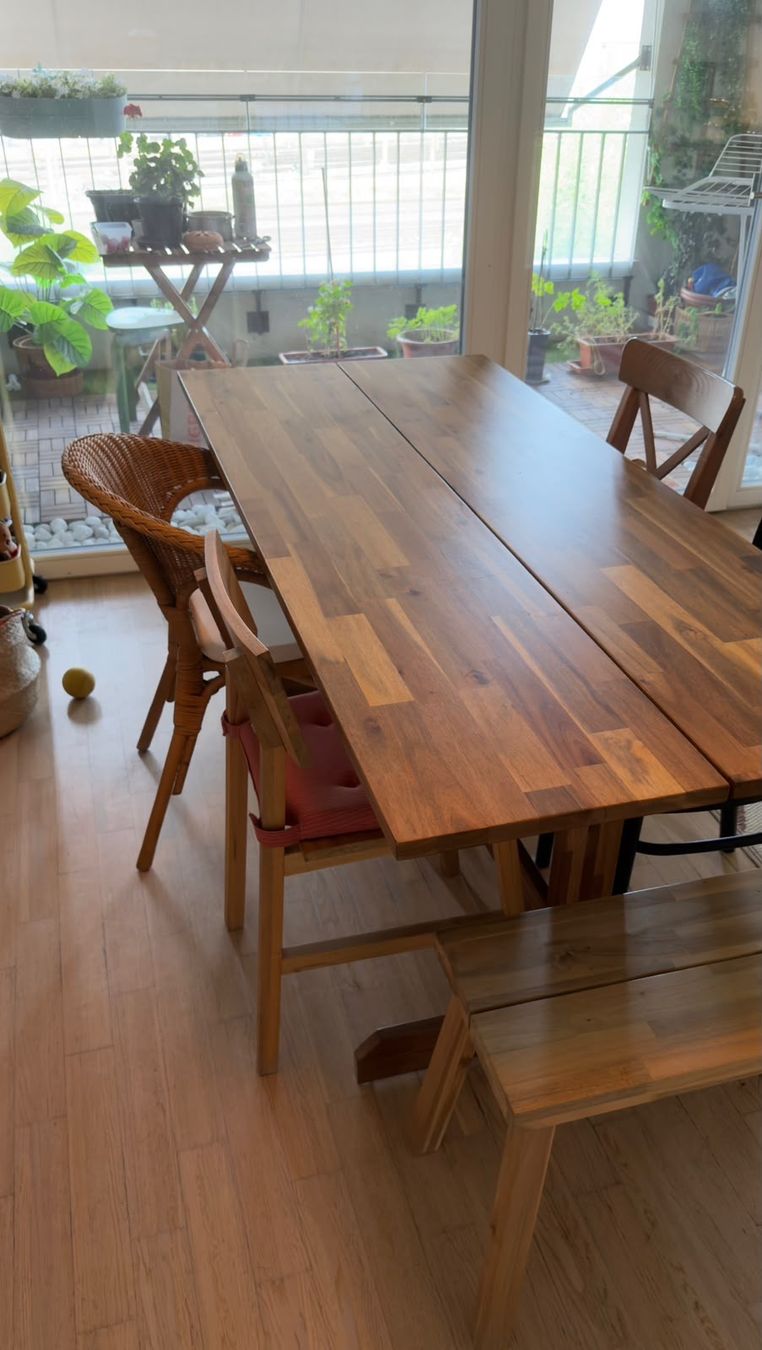 Ikea Tische: solid wood dining table - like new – Gebraucht aus Dietikon von Jacob-Alexandre 1