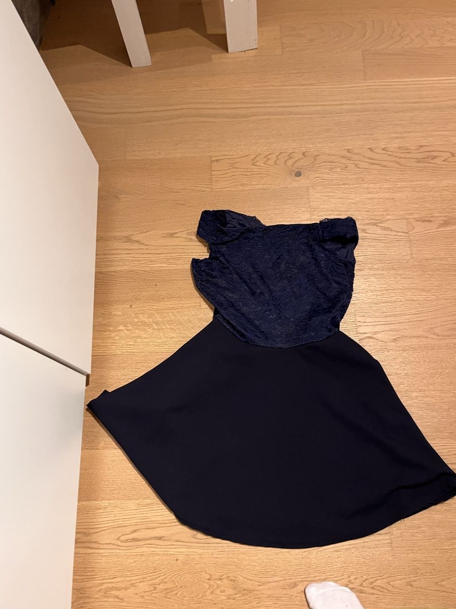 Vestiti: Kleid – Nuovo (secondo la descrizione) da Wangen b. Olten venduto da oli_f9b8 2