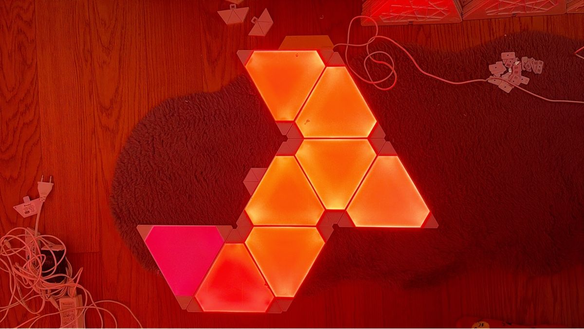 Nanoleaf Lampade: Nanoleaf Lichtpaneele 48 Stück – Usato da GÜMLIGEN venduto da DJ-Jana