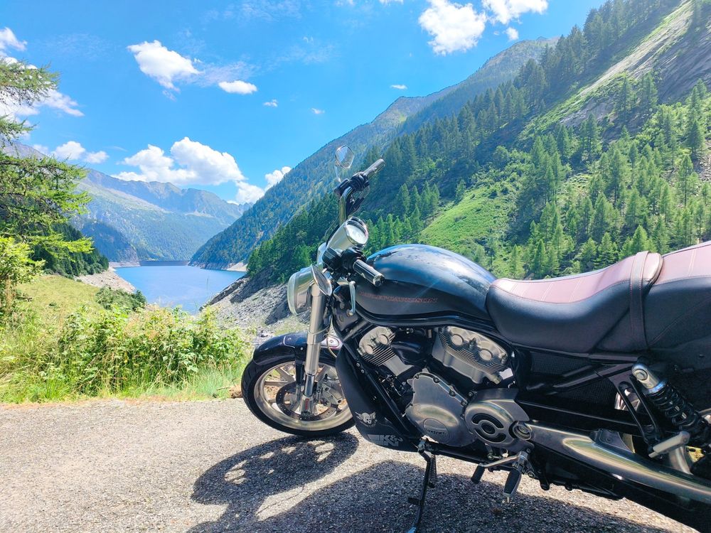 harley davidson VRSCR (Gebraucht) in St-Aubin-Sauges für CHF 4034 – nur ...