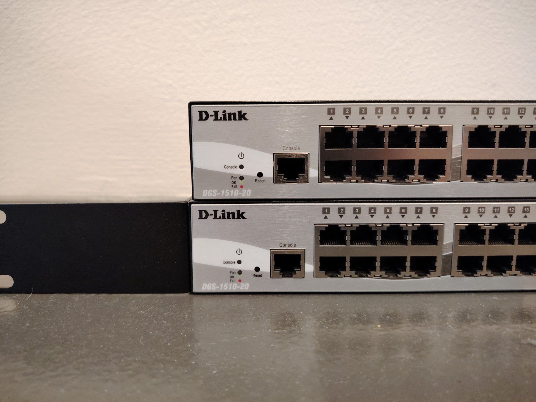 Dlink Hub & Switch: D-Link DGS 1510-20 Managed Gigabit Switch – Usato da Hindelbank venduto da ITC-Bern 2