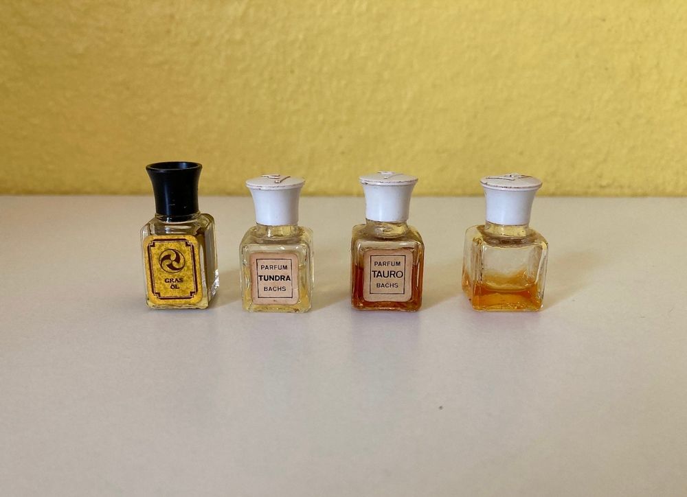 LONZIKP Halloween Miniaturen - 12 Stück Leuchtende Figuren Für Deko