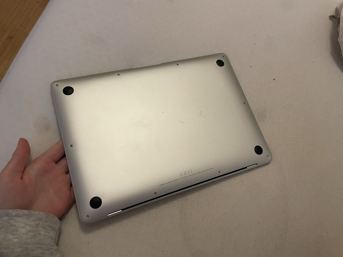 Apple Notebooks: Apple MacBook Air silber – Neu (gemäss Beschreibung) aus Winterthur von lin_km8r 5