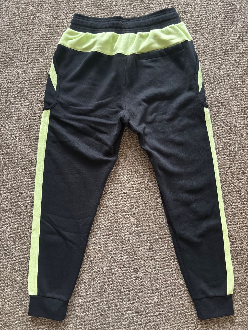 Nike Pantaloni: Nike Trainerhose – Nuovo (secondo la descrizione) da Kölliken venduto da Sabay2012 1