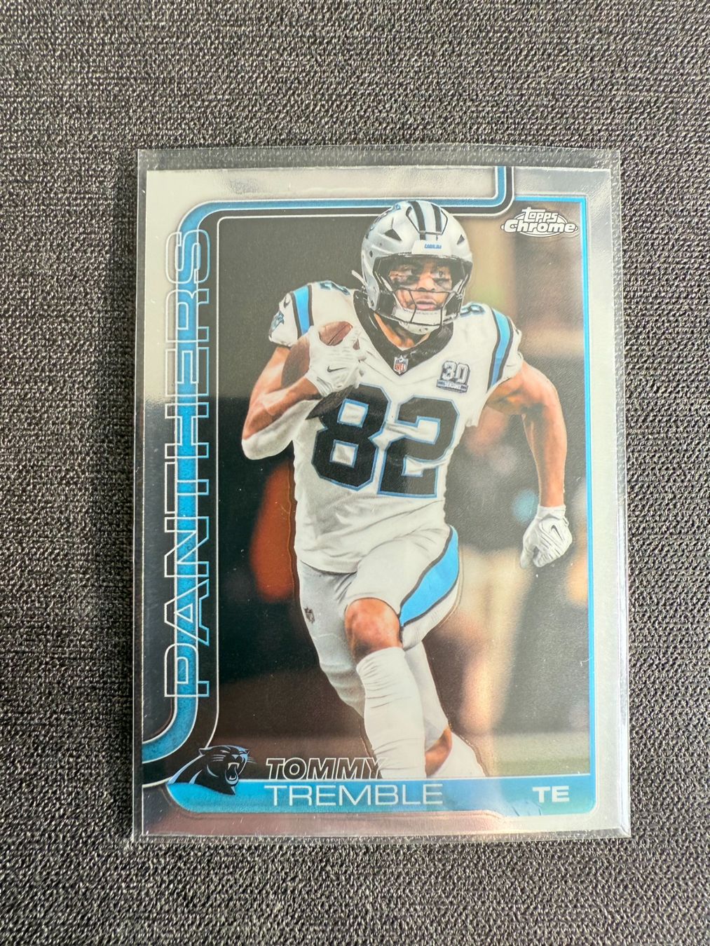 Topps Carte collezionabili: Topps NFL Tommy Tremble Carolina Panthers – Usato da Burgdorf venduto da Sports_Cards_3400