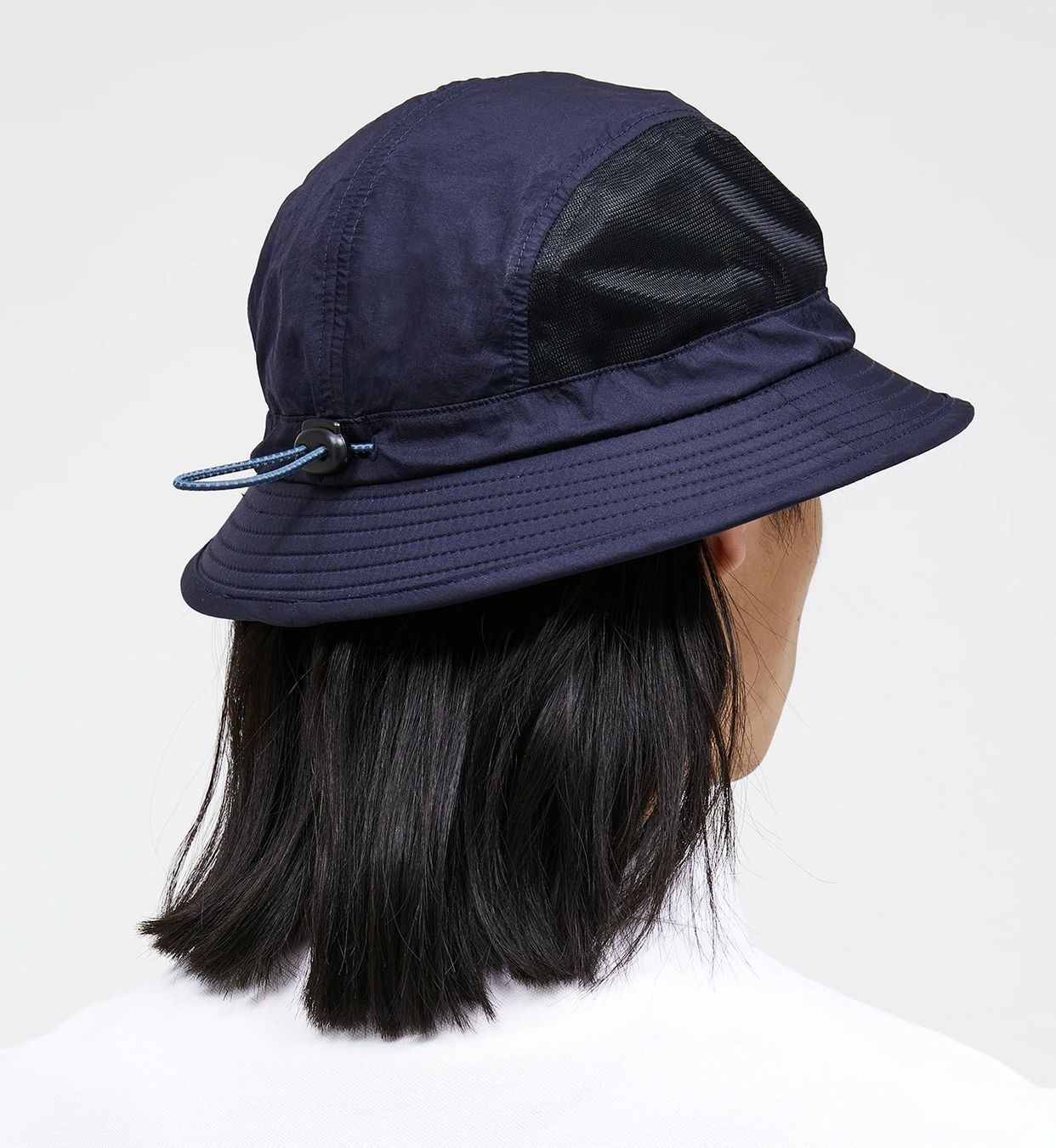 Peak Performance Copricapi, berretti & cappellini: PEAK PERFORMANCE Bucket Hat / Hiking Hat ( NEU ) – Usato da Zürich venduto da Gorilla 1