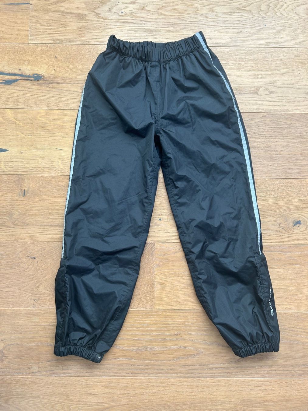 Trevolution Pantaloni: Kinder- Regenhose TREVOLUTION schwarz 152 – Nuovo (secondo la descrizione) da Grub AR venduto da DukeStatham