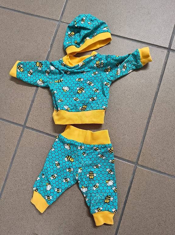 Puppen: Puppen Kleiderset – Gebraucht aus Lostorf von SoNi019